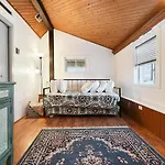 Ideal For Big Groups And Family Retreats! Sleeps 17