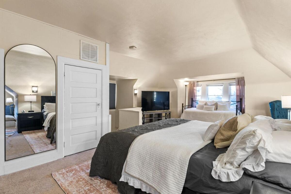 Ideal For Big Groups And Family Retreats! Sleeps 17 Pittsburgh